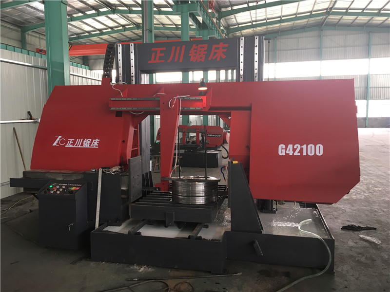 帶鋸床在使用過(guò)程中要關(guān)注哪些檢查和維修事項(xiàng)？